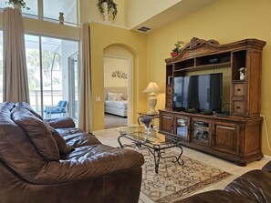 Smart TV, consola de videojuegos y reproductor de DVD 