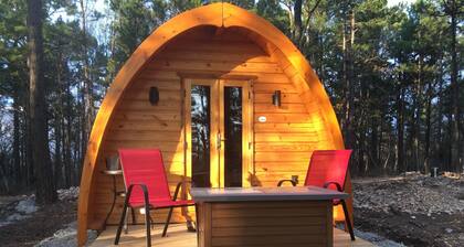 Iris Hill Glamping - "Ginny" pod 4. yö ILMAISEKSI