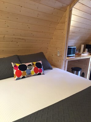 1 habitación, camas con efecto memoria, wifi y ropa de cama 