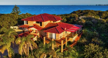 Oceana Sunset - Beachfront family friendly home with amazing ocean views