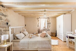 2 Schlafzimmer, Bügeleisen/Bügelbrett, Reisekinderbett, kostenloses WLAN