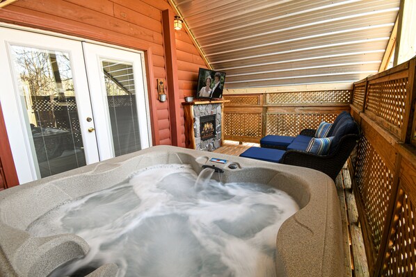 Bain à remous extérieur