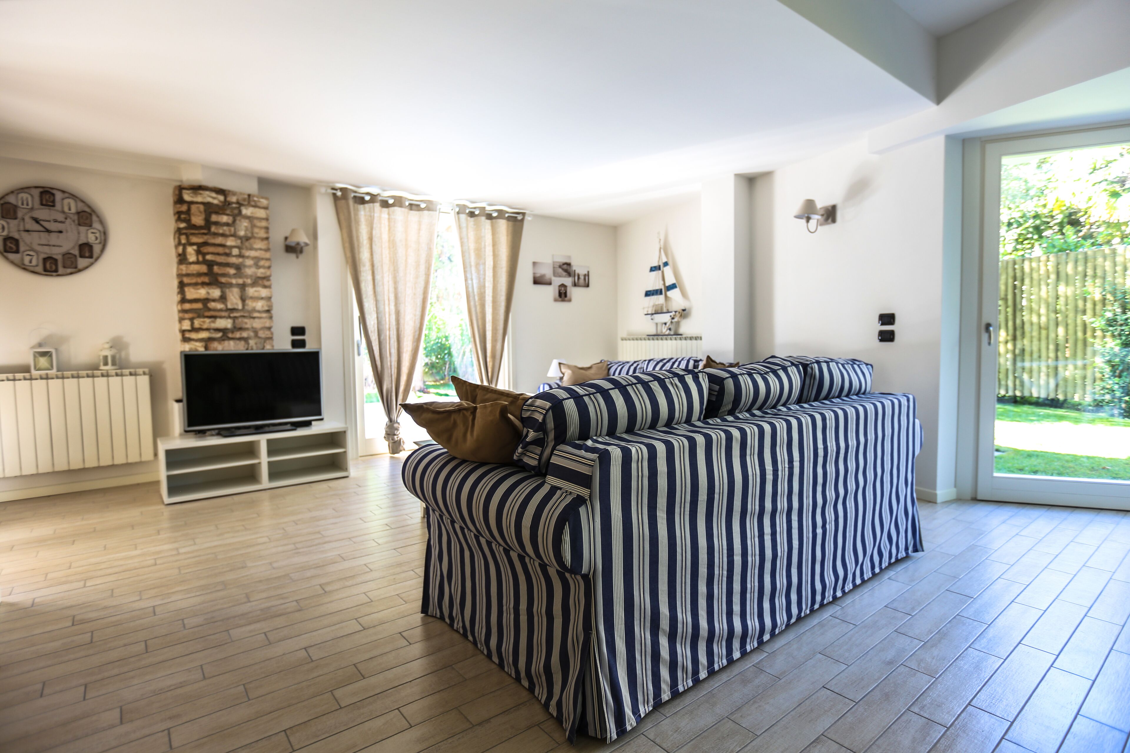 TV connectée, chaîne hi-fi