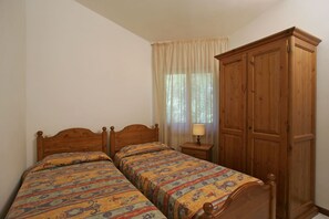4 chambres, Wi-Fi gratuit, draps fournis