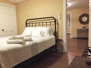 ملاءات من القطن المصري وأغطية فراش متميزة وبديكورات فريدة لكل غرفة