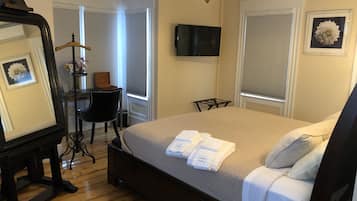 Luxury King Room  | 이집트산 면 시트, 고급 침구, 각각 다른 스타일의 인테리어, 각각 다르게 가구 비치