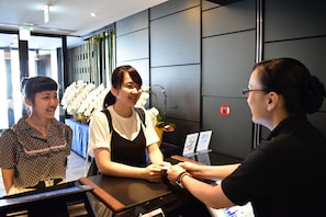 Check-in/check-out kiosk - Tabino Hotel Sado (Sado)