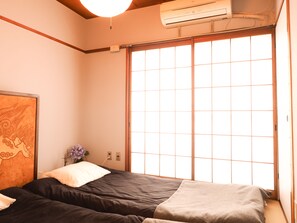 Apartment | 2 bedrooms, iron/ironing board, free cribs/infant beds, free WiFi - Shiba Inn Nanajo (Kyoto)