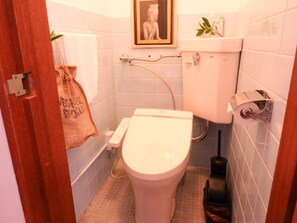 Apartment | Bathroom