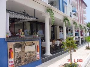 Bar (on property) - Kleopatra Sahara Hotel (Alanya)