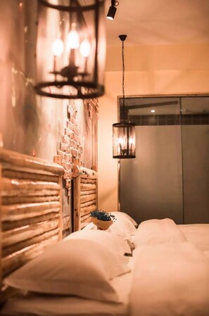 Classic Twin Room | Desk, blackout curtains, free WiFi - Zhangjiajie Interval Time Travel Inn (Zhangjiajie)