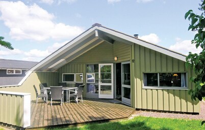 Amazing home in Kirke Hyllinge with sauna