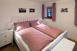 2 Schlafzimmer, Internetzugang, Bettwäsche
