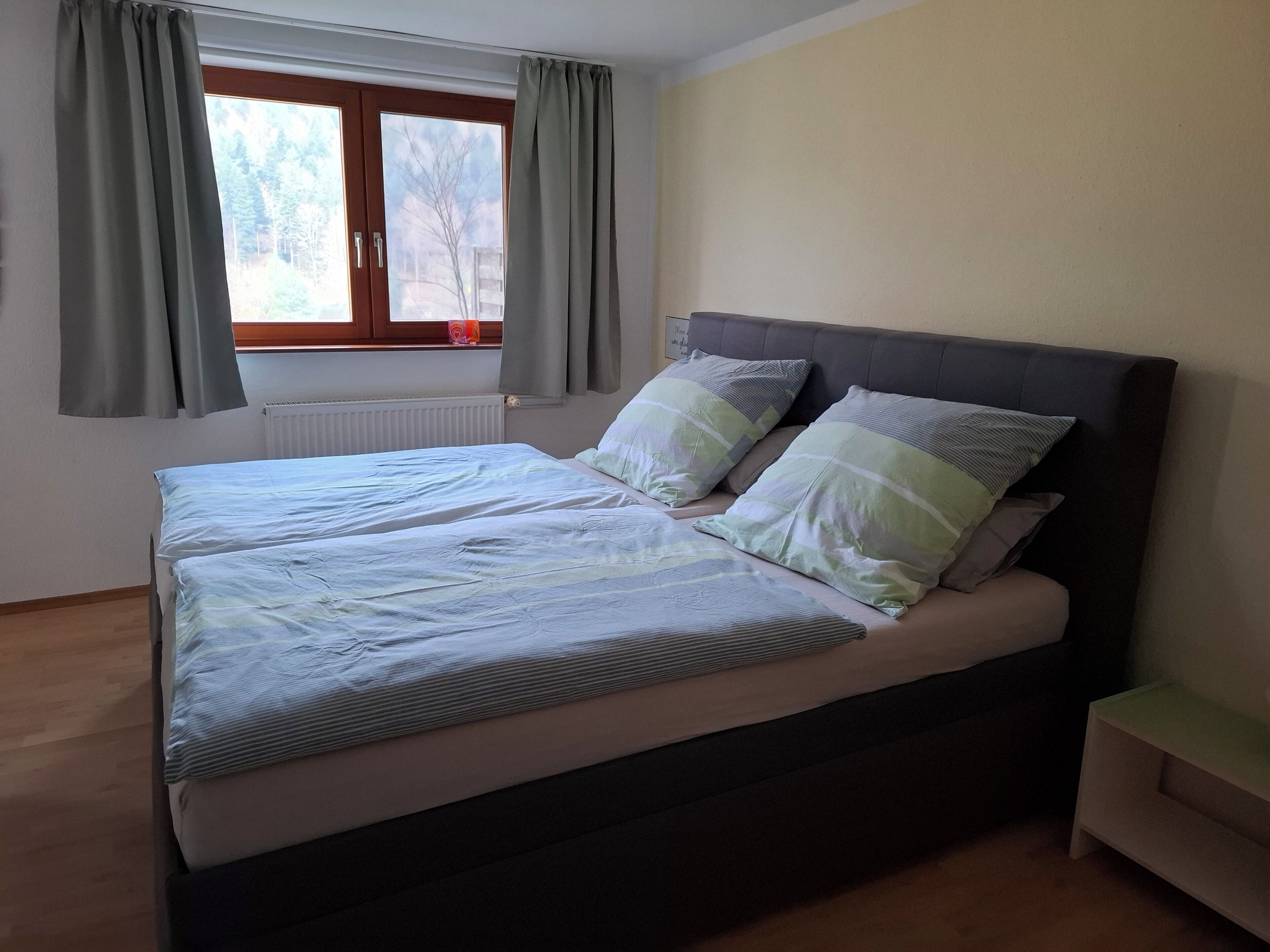 1 chambre, fer et planche à repasser, Wi-Fi gratuit, draps fournis