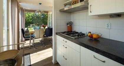 Westerduyn 5 Familienvilla mit großem Garten und Spielgeräten