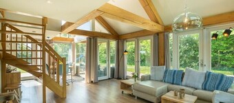 Westerduyn 5 family villa with large garden and play area