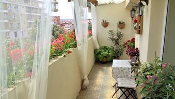 Design Apartment, 2 Bedrooms, Balcony | Balcony