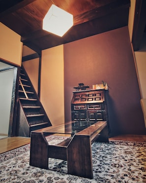 Private Vacation Home  | Iron/ironing board, free WiFi, bed sheets