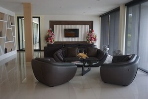 Lobby sitting area