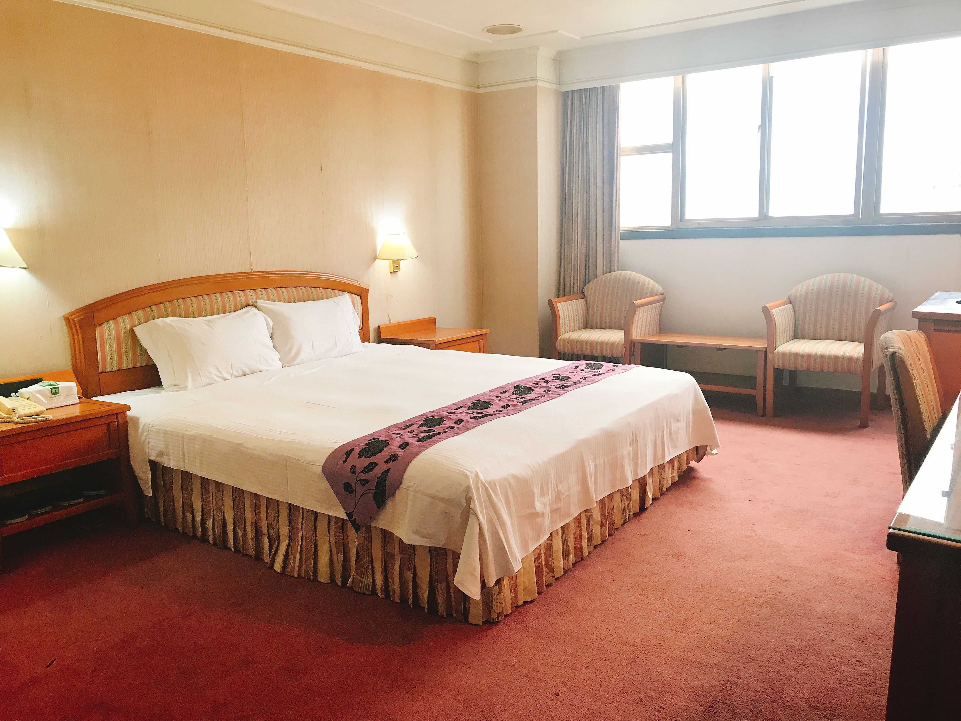 스탠다드 더블룸, 침실 1개, 욕조 | 책상, 암막 커튼, 무료 WiFi, 침대 시트