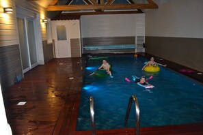 Piscina coberta i piscina climatitzada