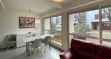 ST JEAN DE LUZ BEL F3 10 MINUTES WALK FROM THE PORT / TOWN CENTER / BEACH / STATION. WIRELESS