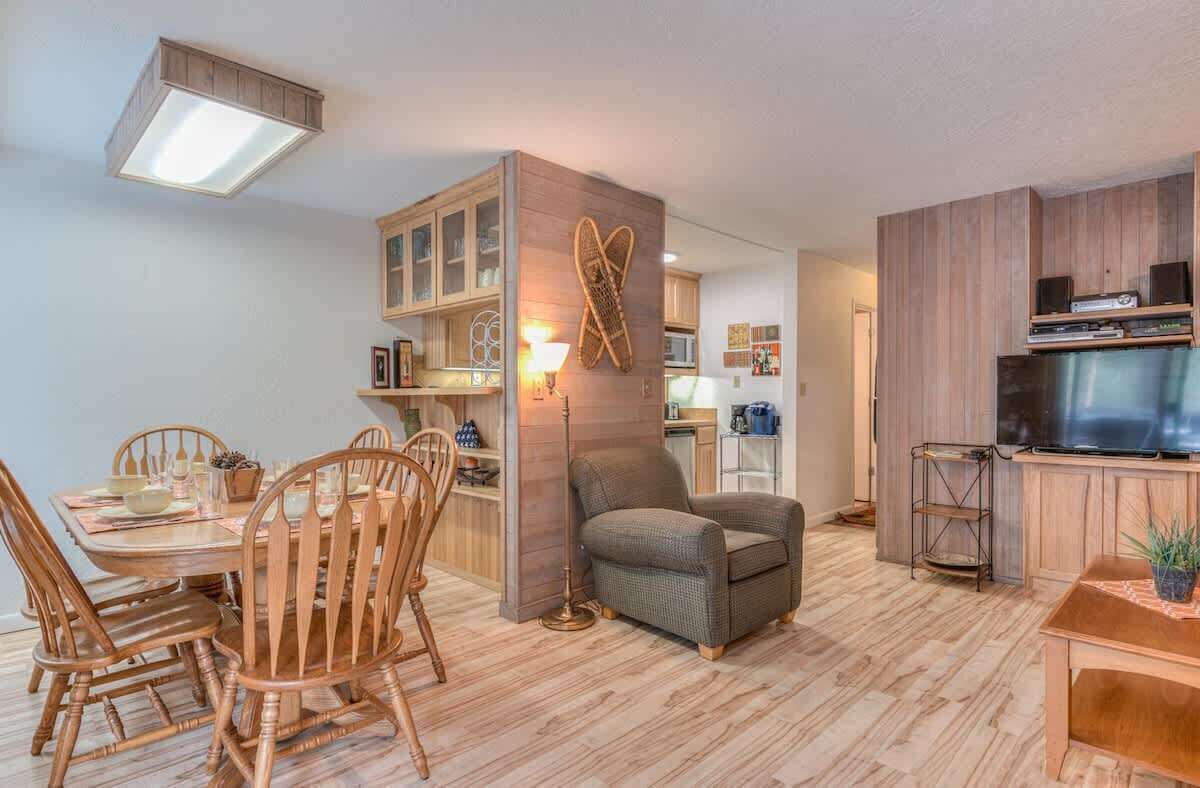 Televisio, takka, DVD-soitin