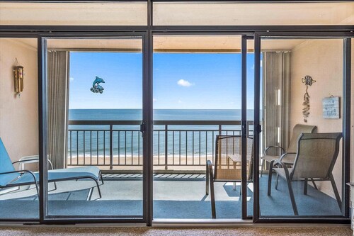 Geräumiges Upgrade Oceanfront 1BR mit großer Höhle für 6 flexible Check-in-Tage