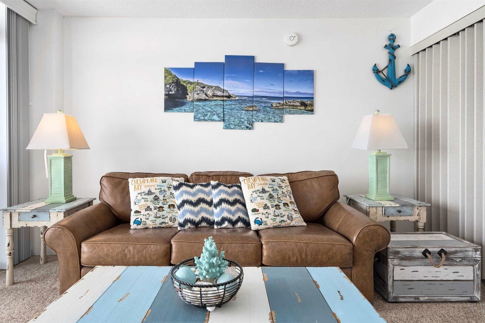 Spacious Upgraded Oceanfront Gem, Great Views, Sleeps 6, Flexible Check-in Days - Ocean City, MD