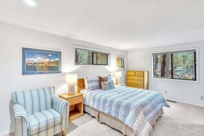 3 habitaciones, tabla de planchar con plancha y wifi 