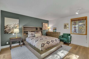 4 bedrooms, WiFi, bed sheets