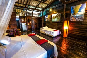 浪漫套房, 2 张单人床 | 1 多间卧室、折叠床/加床（额外收费）、免费 WiFi