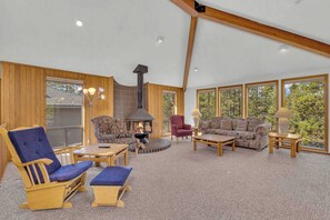 تلفزيون، مدفأة