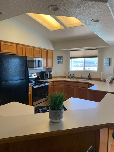 South Lake Havasu Pool Home with Boat/ RV Parking