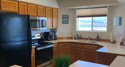 South Lake Havasu Pool Home with Boat/ RV Parking