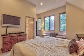 3 bedrooms, iron/ironing board, WiFi