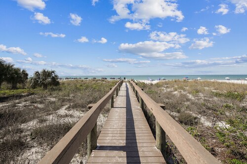 Un trésor de Bayside - Vues exceptionnelles au bord de l'eau !!  