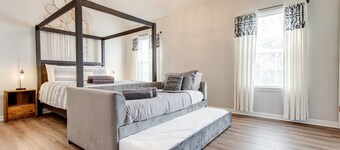 Family Friendly: Pirate Ship/Cargo Net/Cereal Bar