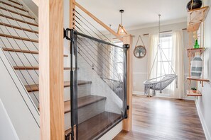 Interior - Family Friendly: Pirate Ship/Cargo Net/Cereal Bar (Thompson`s Station)