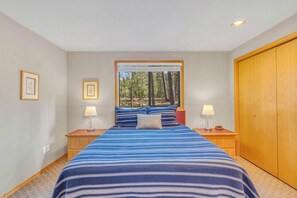 2 Schlafzimmer, Bügeleisen/Bügelbrett, WLAN