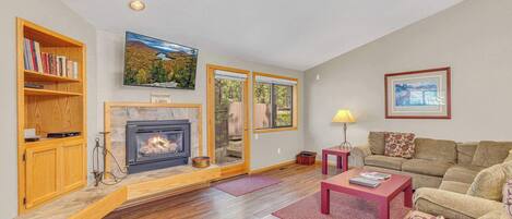 Télévision, cheminée