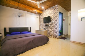 Gallery Room | Bed sheets - The Bob house (Mawal)
