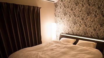 Private Vacation Home | 3 bedrooms, blackout drapes, iron/ironing board, free WiFi