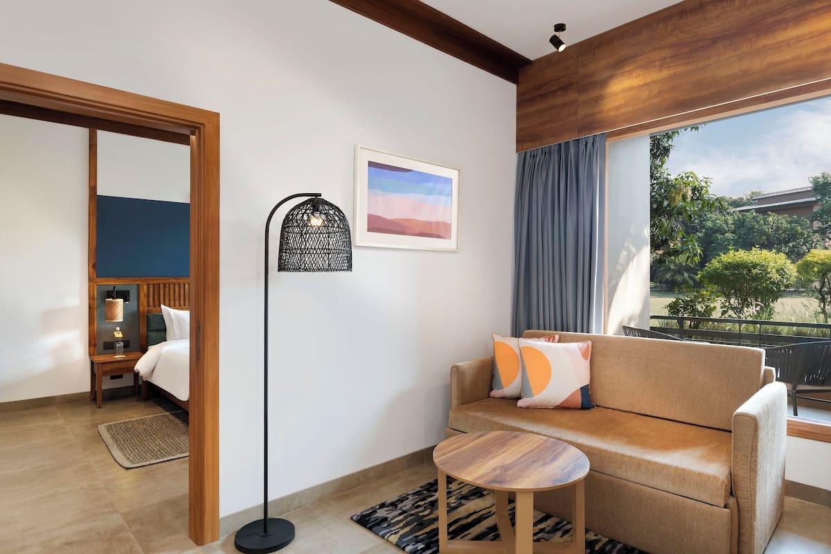 Suite, 1 Bedroom (Outdoor Living Area) | Room amenity