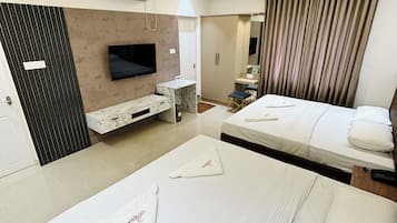 Suite de lujo | Ropa de cama de alta calidad, cortinas blackout y insonorización
