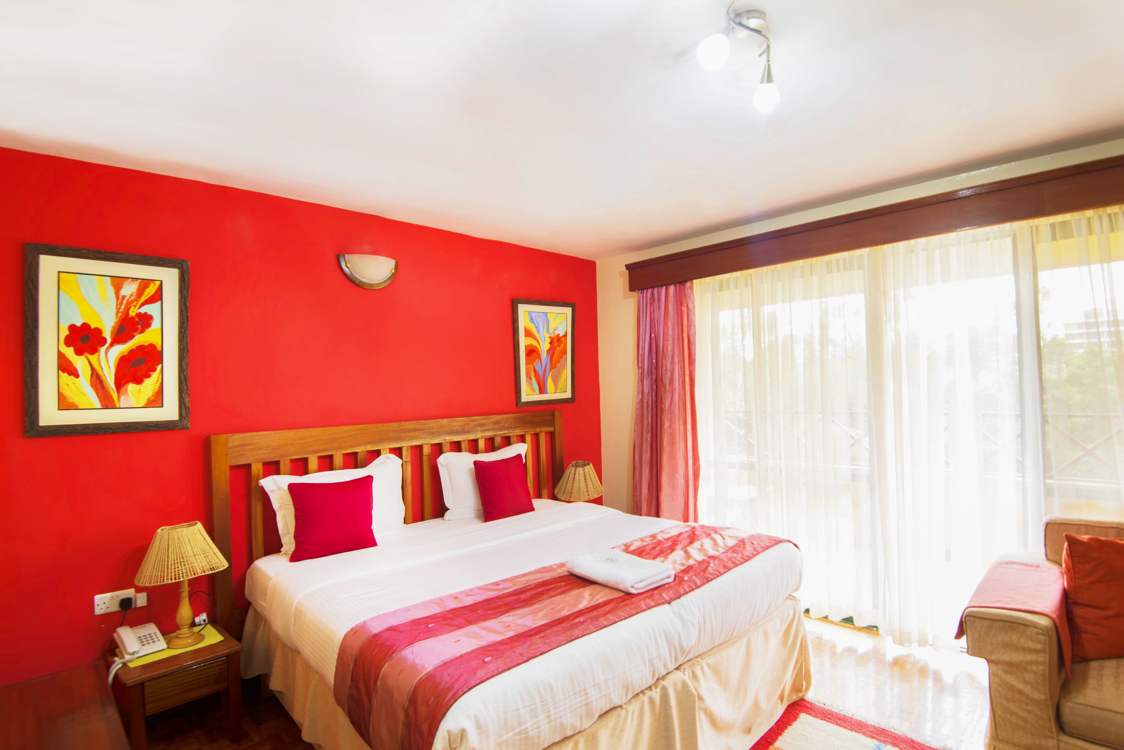 Egyptian cotton sheets, premium bedding, Tempur-Pedic beds, in-room safe