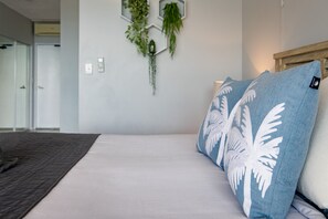 Blackout curtains, iron/ironing board, free WiFi, bed sheets