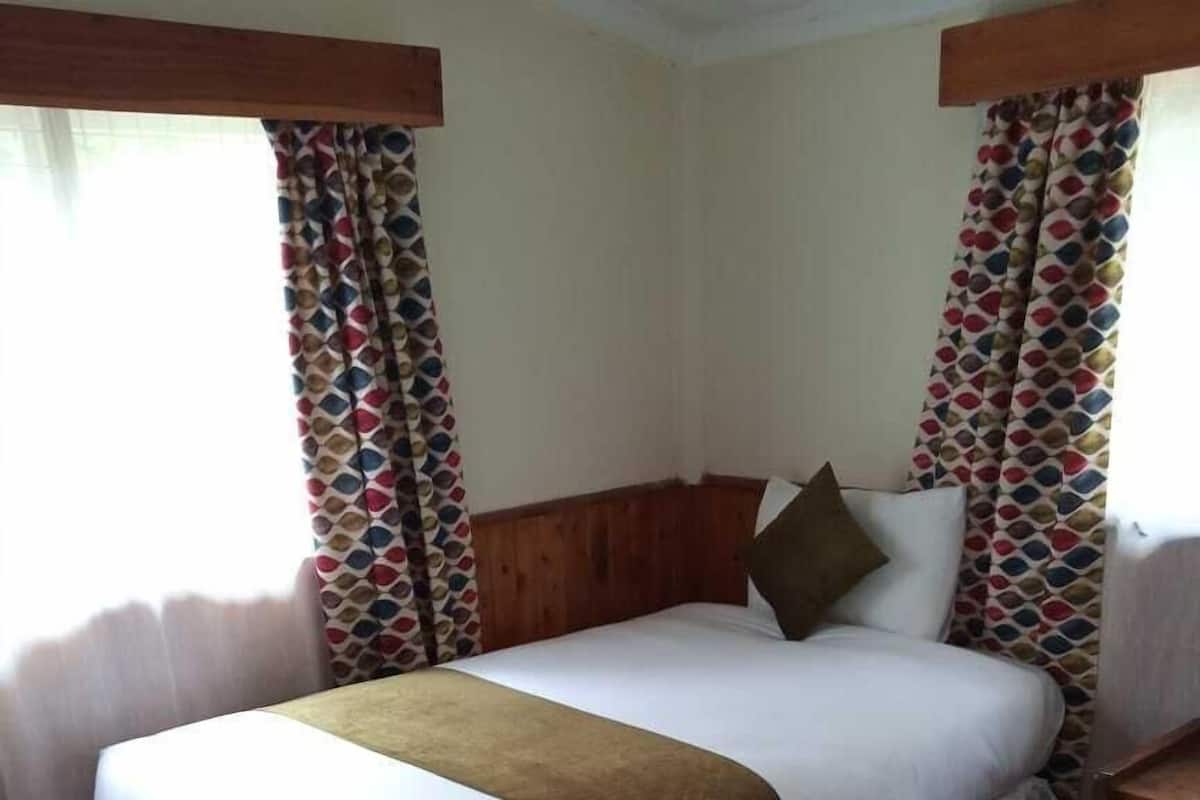 3 bedrooms, free WiFi, wheelchair access