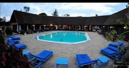 Naro Moru River Lodge
