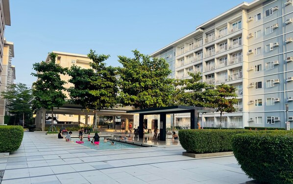 Exterior - Trees Residences by Jhoy (Quezon City)